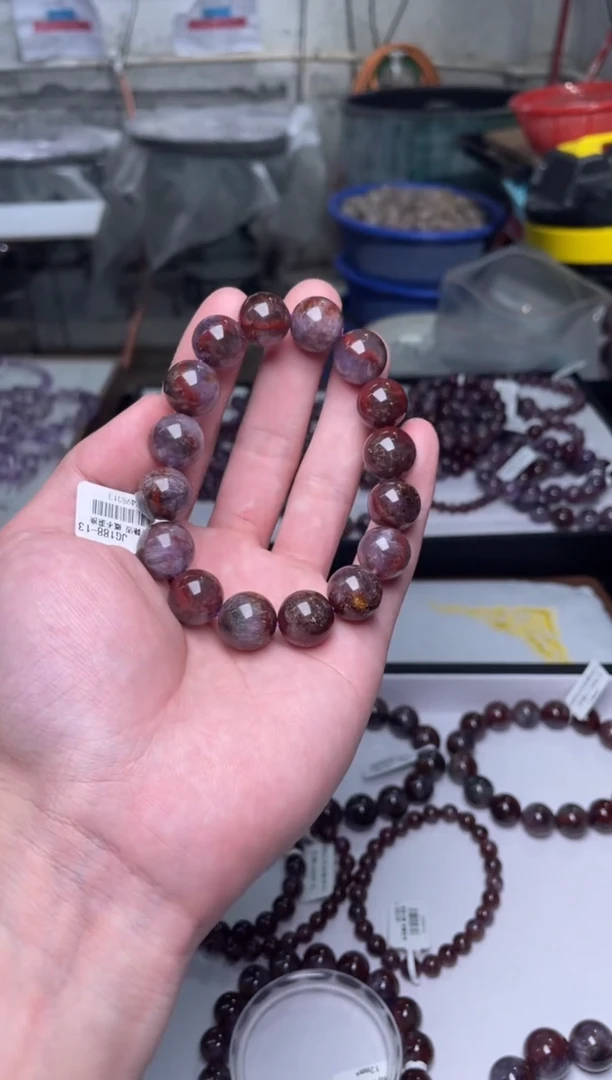 【闪购商品】水晶手串未镶嵌极光13多样性发其一