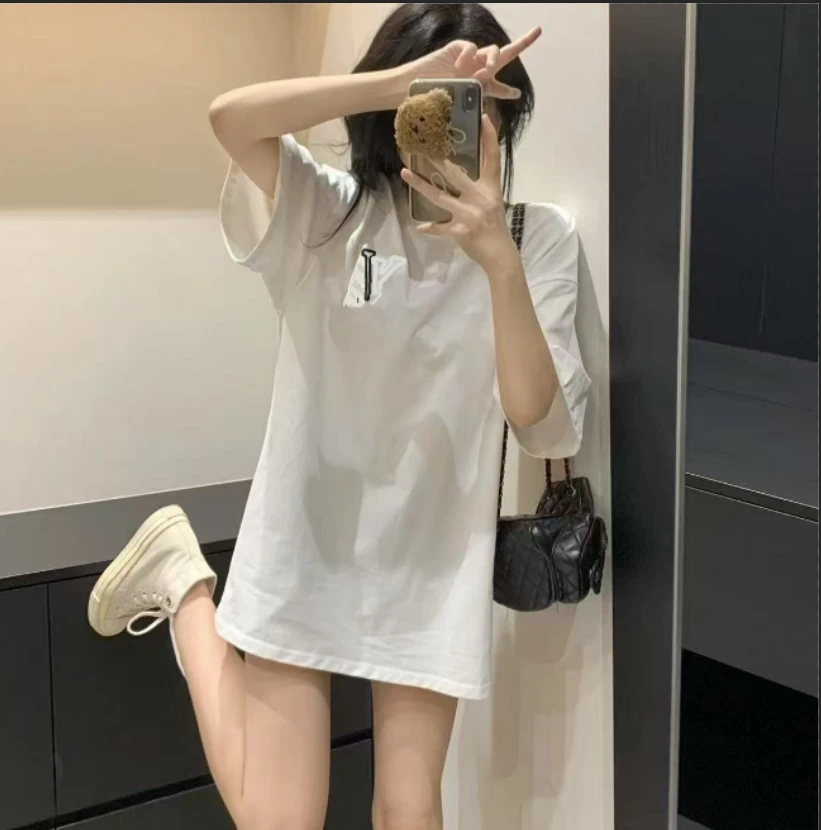 Y015--夏季圆领时尚袖透气T恤修身型休闲潮流百搭