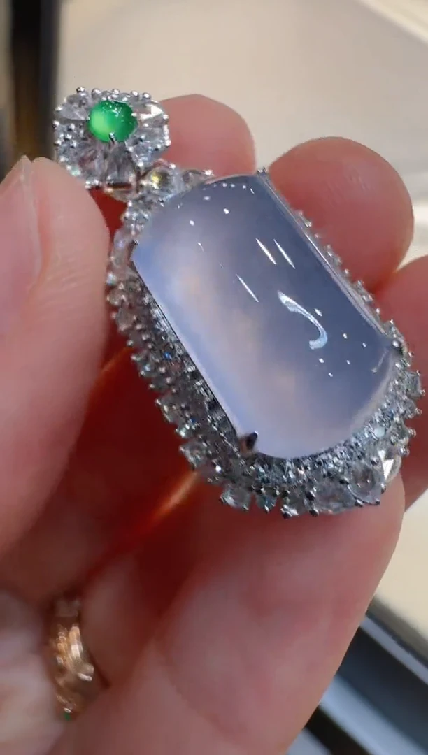 翡翠18K金镶嵌吊坠(不含链)多样性团购发一件