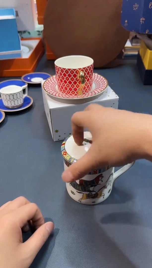 【闪购商品】碗C952全场正品，京东包邮