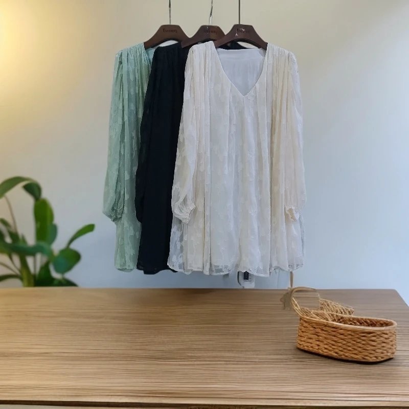 3472 三色V领连衣裙