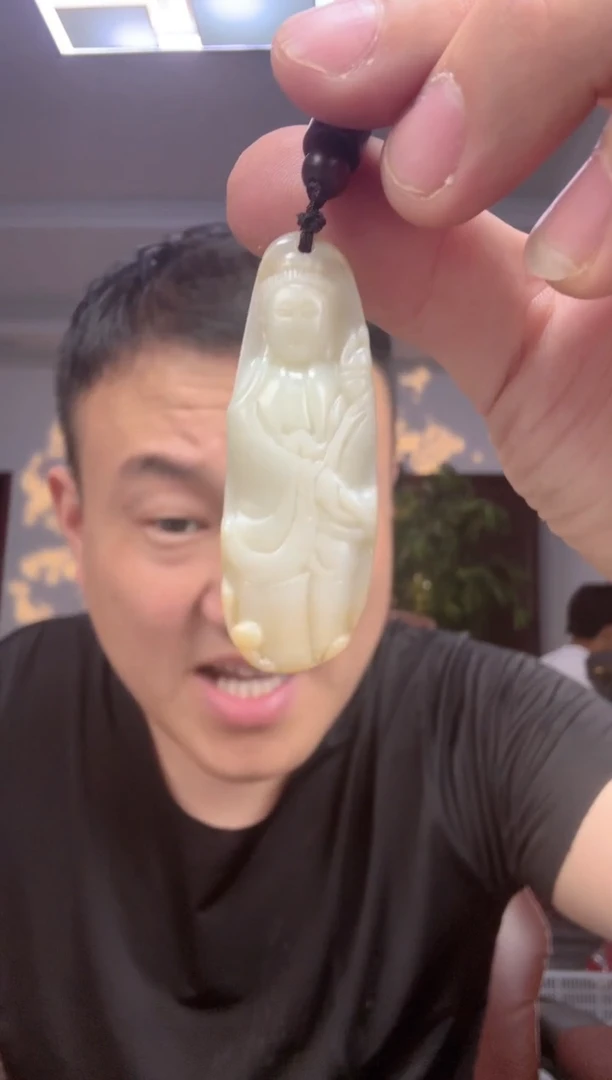 和田玉未镶嵌颈饰1