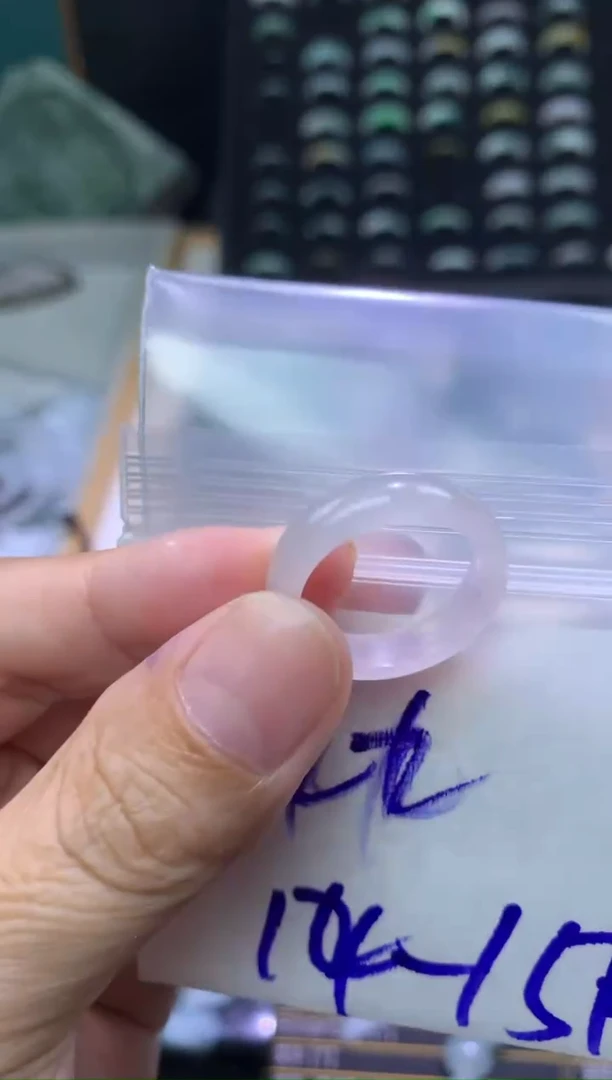 裸石翡翠薯***淋翡翠戒圈  完美主义者慎拍