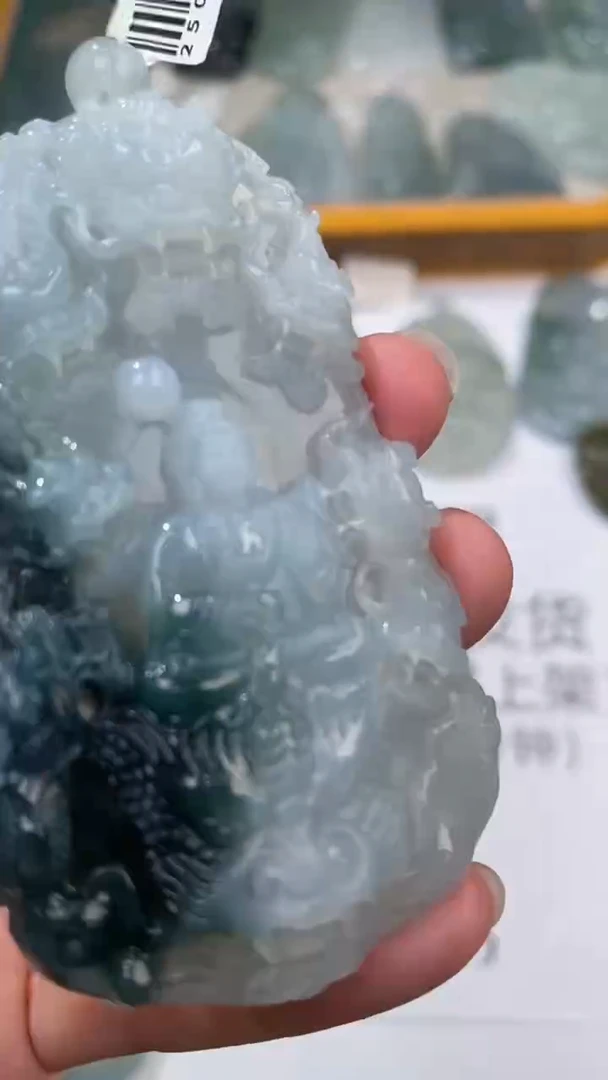 未镶嵌挂件翡翠306828