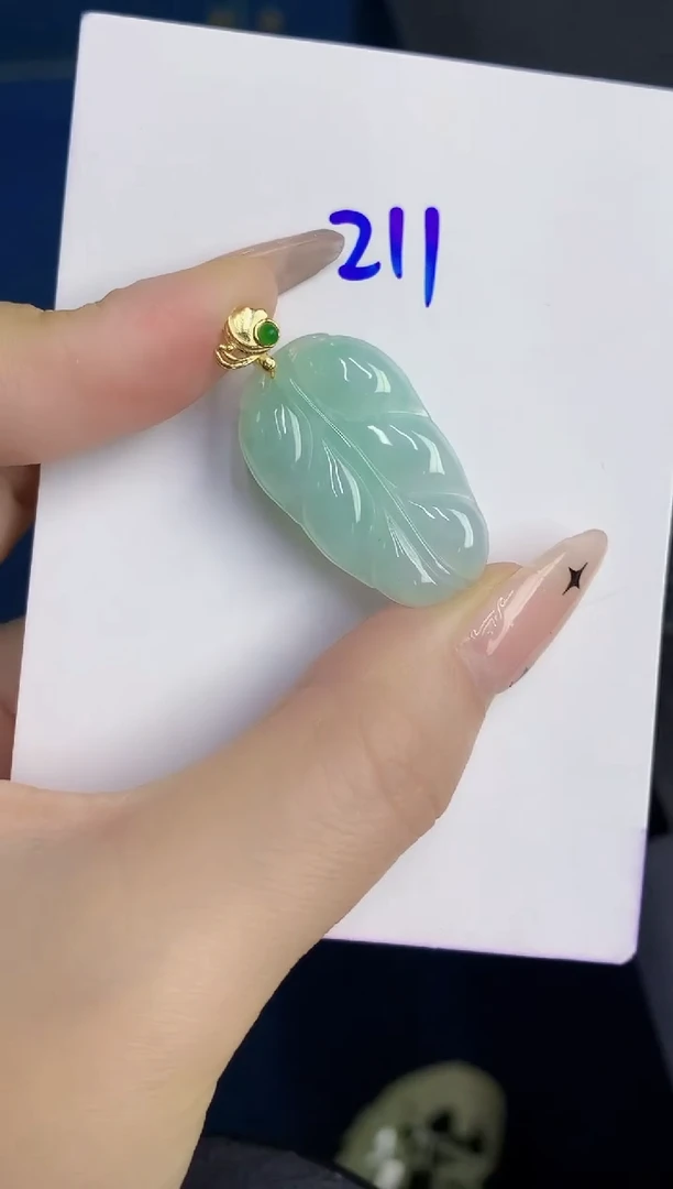 颈饰未镶嵌翡翠缅甸天然翡翠A货