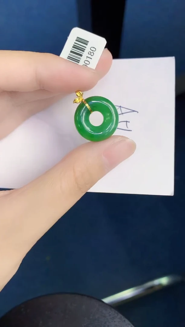 翡翠18K金镶嵌颈饰天然翡翠緬甸A貨