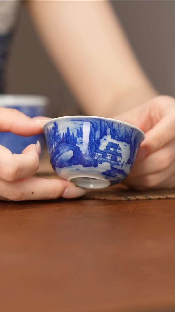 杯看山柴窑青花山水