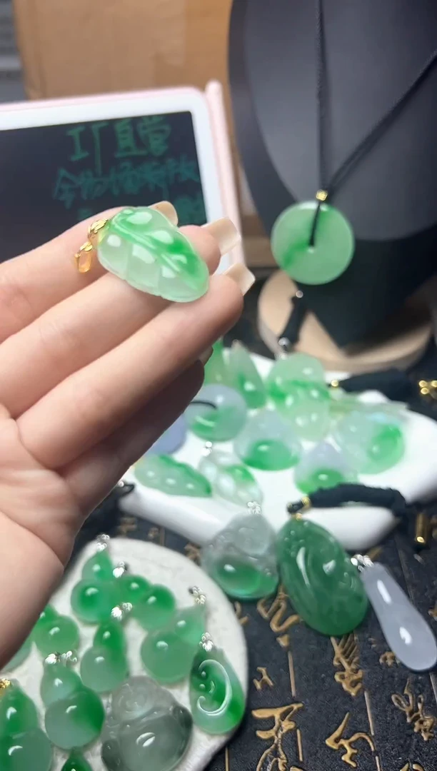 颈饰未镶嵌翡翠所见即所得，一图一物
