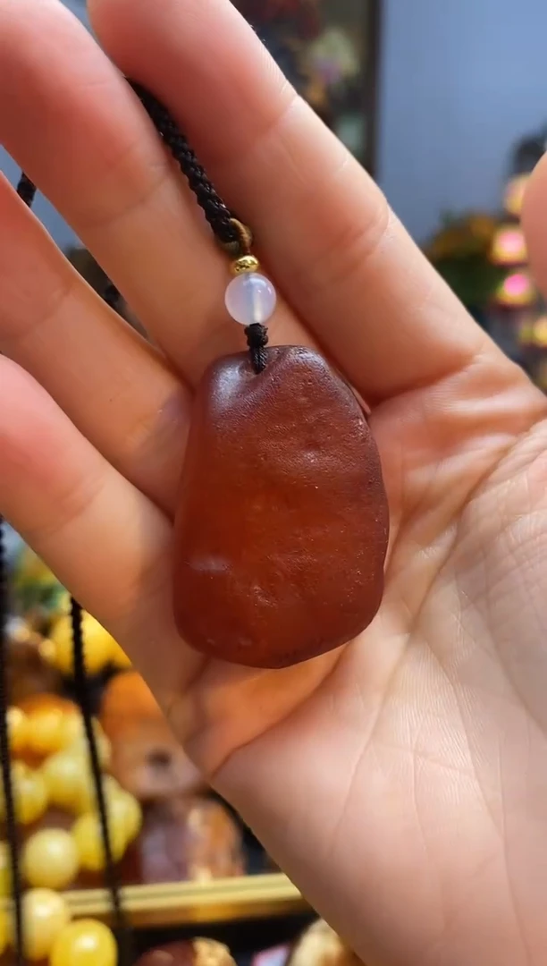琥珀颈饰未镶嵌吊坠