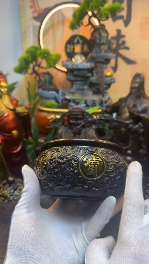 潼潼古铜只卖真铜！（鎏金聚宝盆）