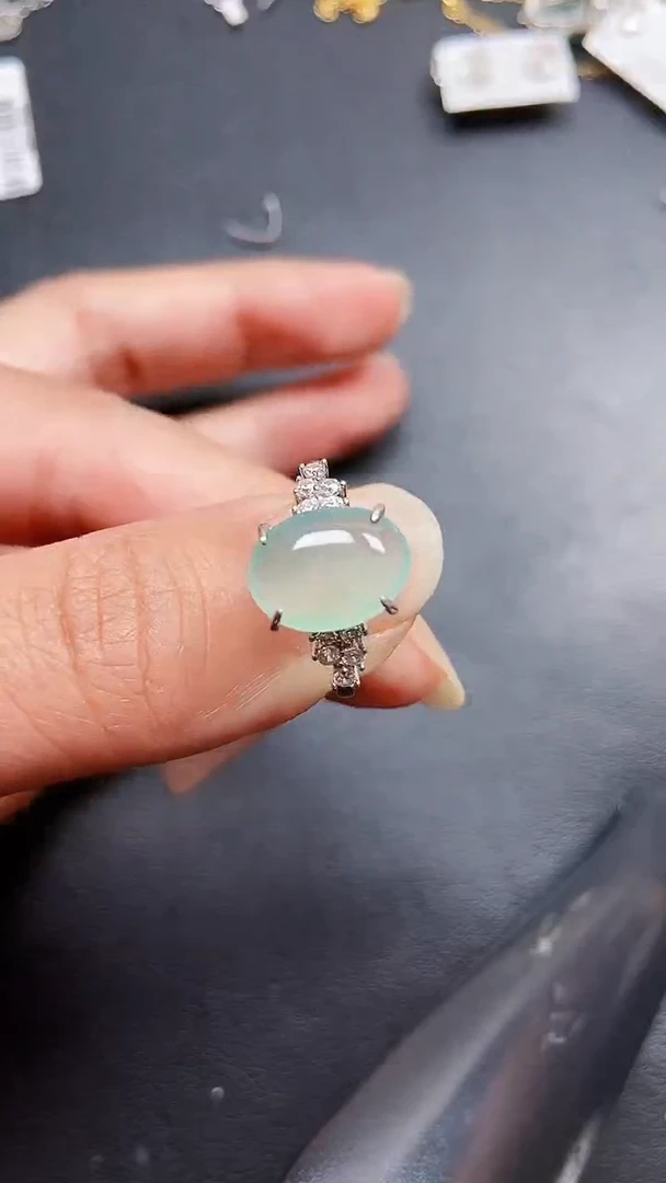 翡翠银S925镶嵌颈饰9590