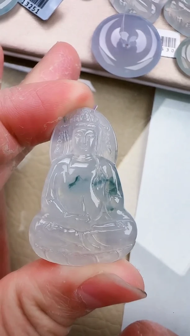翡翠未镶嵌颈饰缅甸翡翠a货