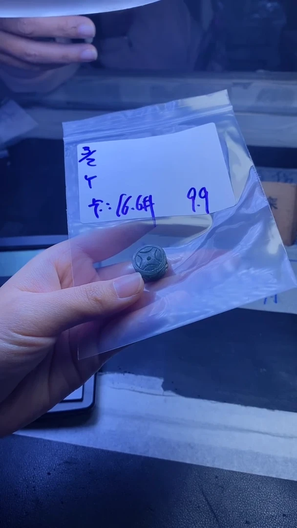 【闪购商品】定制翡翠未镶嵌珠串