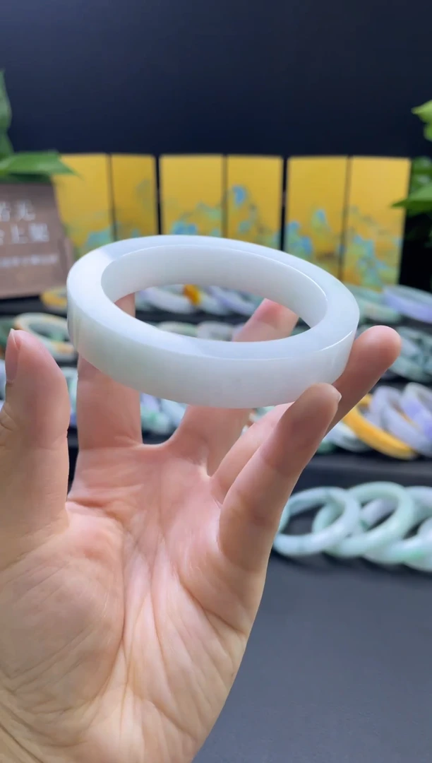定制翡翠手镯未镶嵌天然缅料A货翡翠毛胚定制