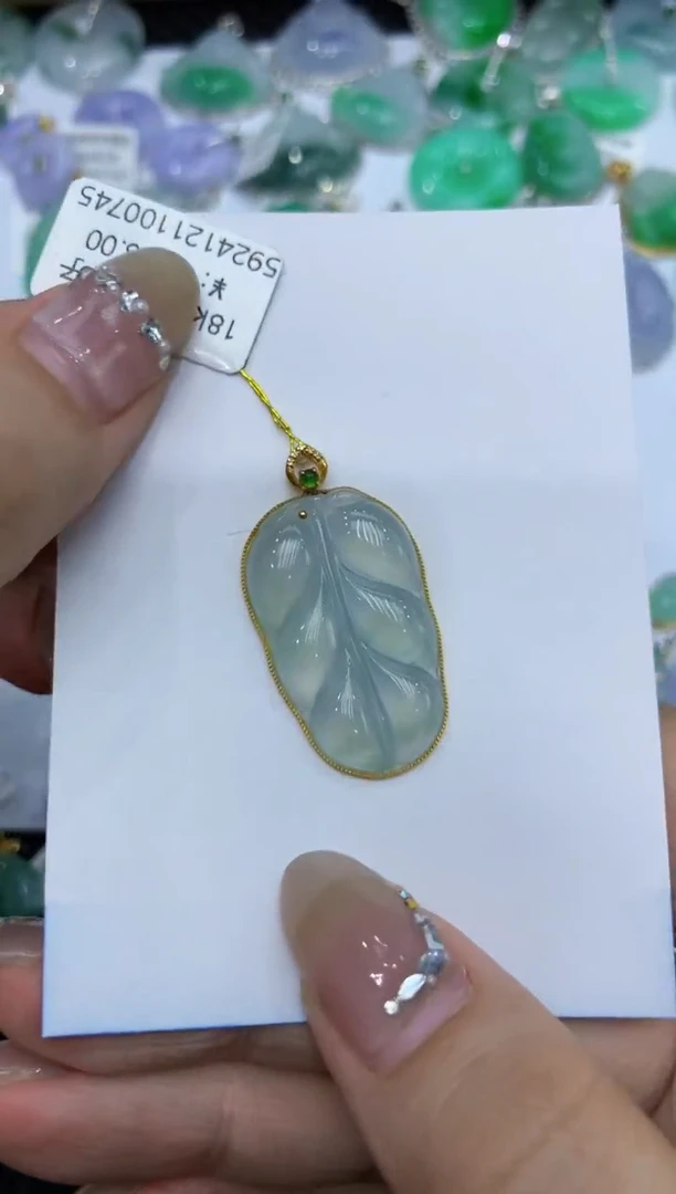 【闪购商品】翡翠颈饰18K金镶嵌222222222