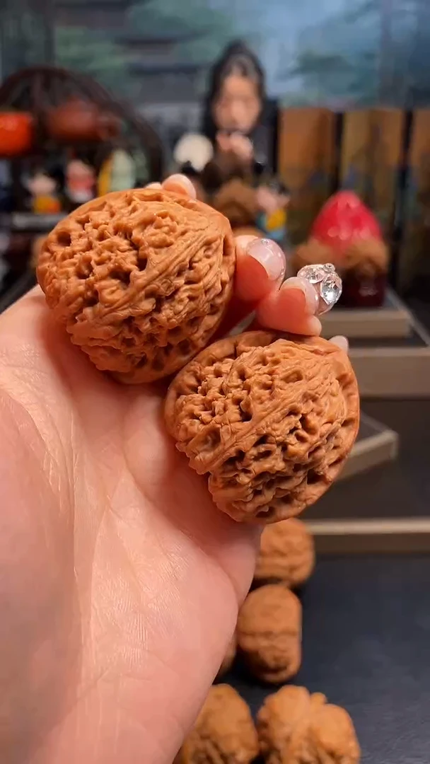 【闪购商品】文玩核桃吊坠K357南疆石38