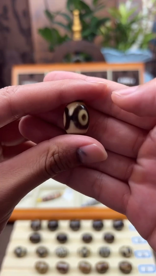 合金颈饰玛瑙/玉髓（覆膜）46.(微瑕)