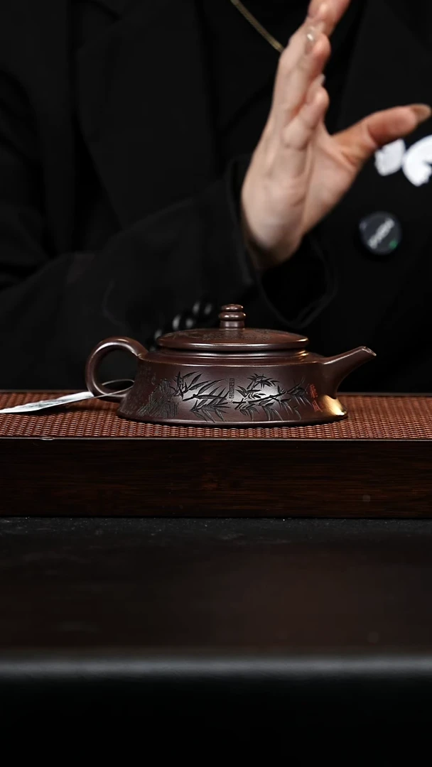 紫砂茶宠斗笠壶