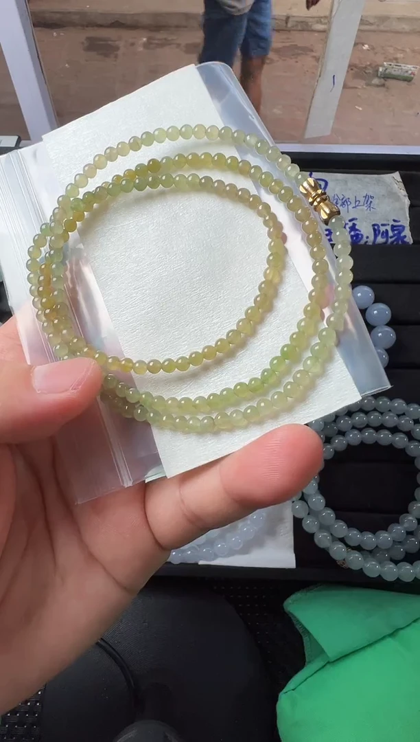 定制翡翠未镶嵌缅甸天然翡翠A货