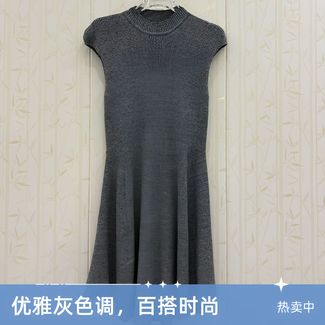 圆领秋冬无袖常规短袖套头连衣裙女装女款中长款慵懒风套装上衣