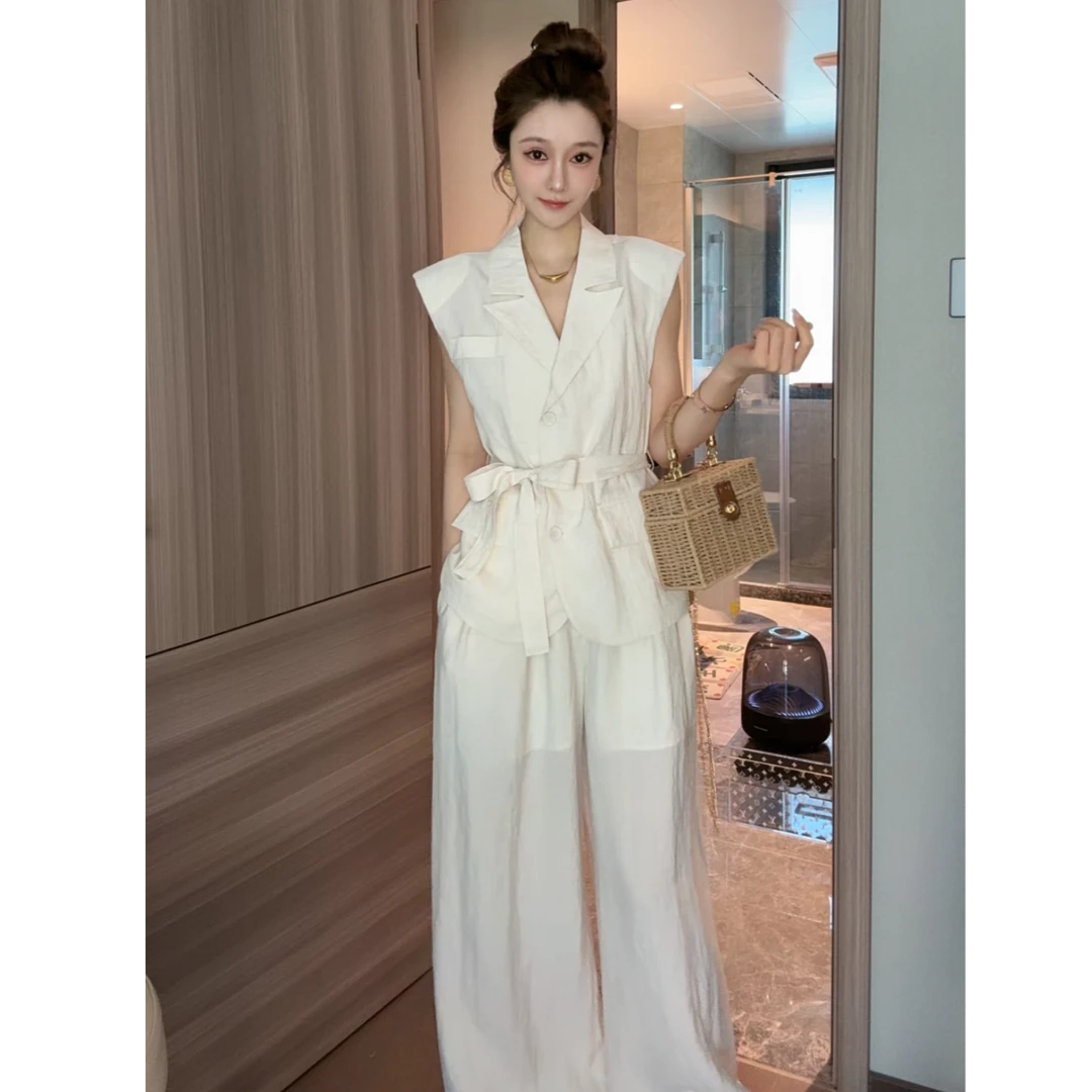 白色洋气法式气质V领收腰轻奢西装外套+高腰显瘦休闲长裤两件套装