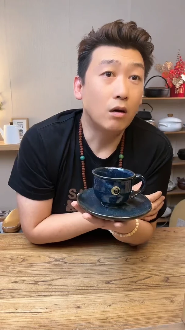 陶瓷3-4393·············