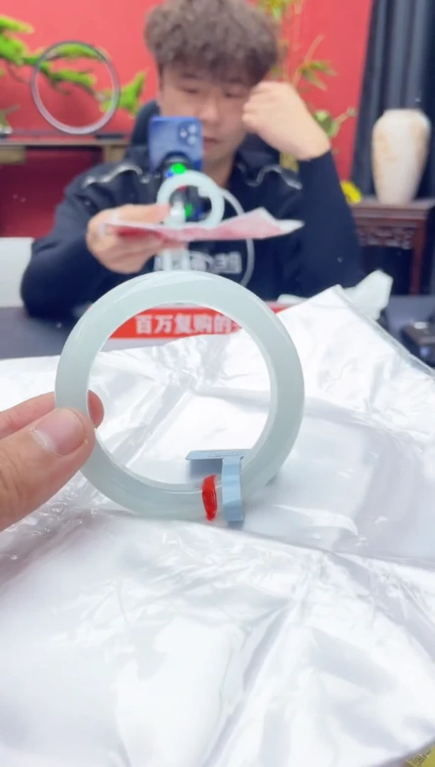 未镶嵌手镯翡翠水*1