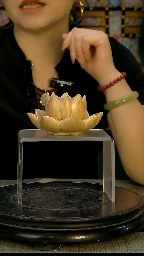 摆件云****8恒盛珍藏馆专属链接