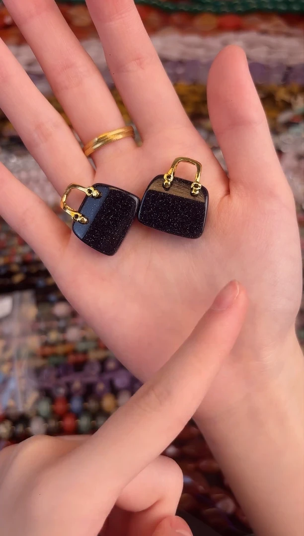 玛瑙/玉髓未镶嵌珠宝半成品蓝砂石包包