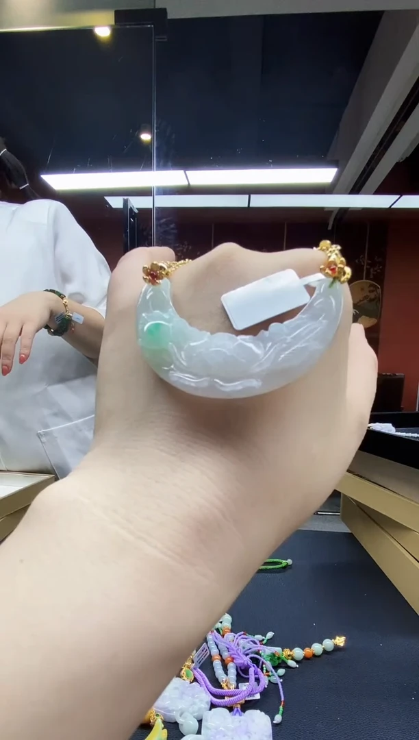 颈饰未镶嵌翡翠翡翠吊坠