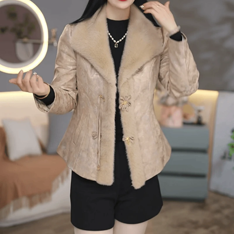 C212【羽绒服】2025冬季新款时尚优雅白鸭绒国风复古显瘦羽绒外套