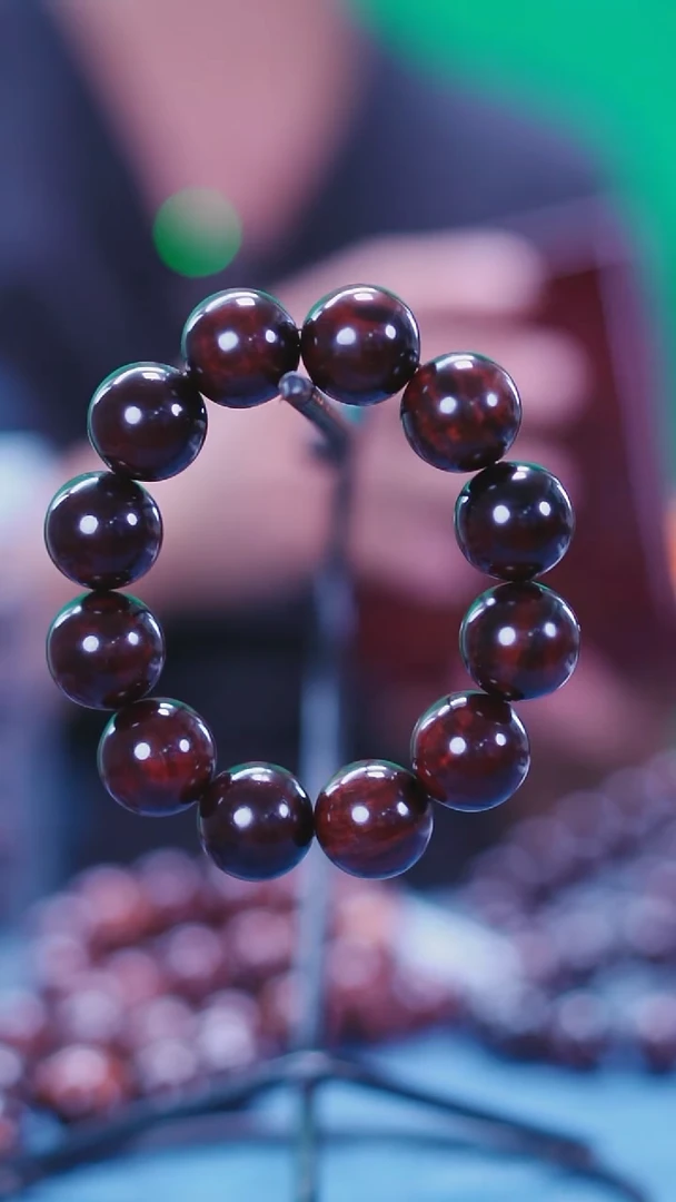 黄花梨/降香黄檀用****7海南黄花梨矿区帝王紫沉水2.0手串（2180）