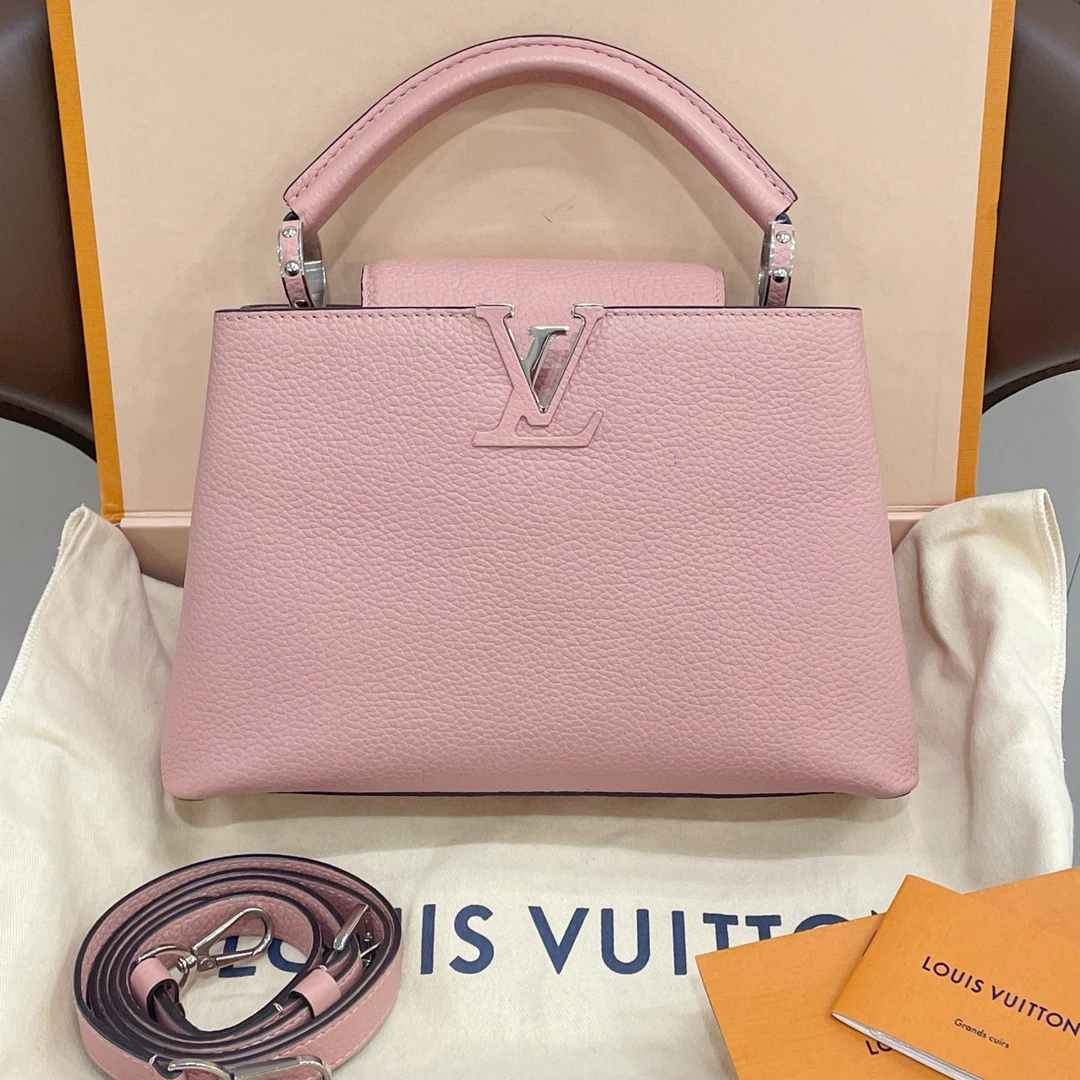 95新 LouisVuitton/路易威登 樱花粉bb cap手提包/7QH38647