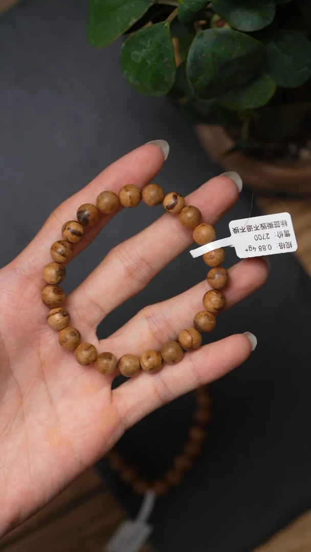 沉香手串L93-5正区老惠安虎斑  0.88/4g+