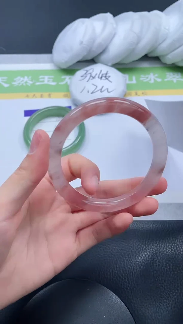 【闪购商品】石英质玉手镯未镶嵌A124-58+