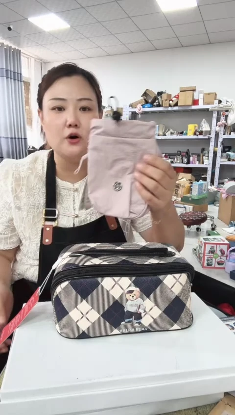 牦牛剖层皮革琪老板女包6号店超好看发图片款