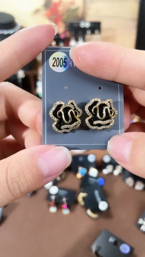 合金925银锆石萱2005