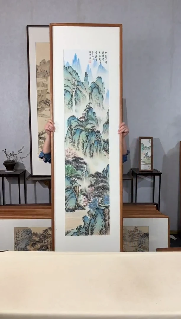 国画手绘*水绕千寻无倦意*52*172cm带框发货