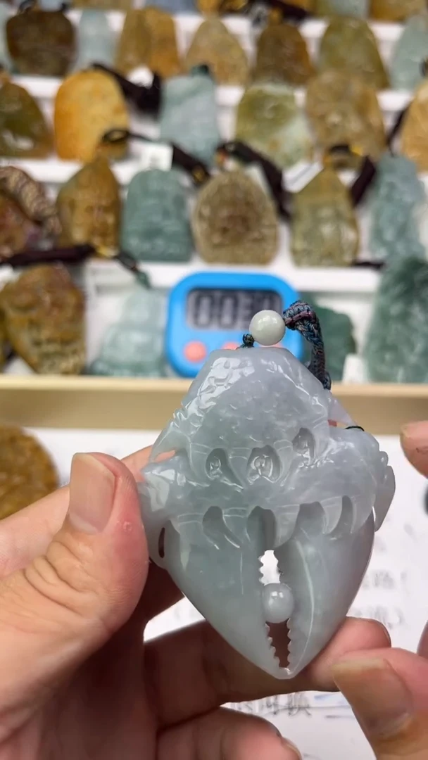 翡翠未镶嵌颈饰天然翡翠