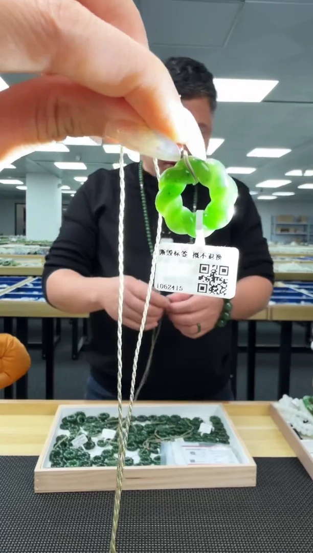 颈饰未镶嵌和田玉碧玉甜甜圈 BI08-TTQ258X 多样性发一