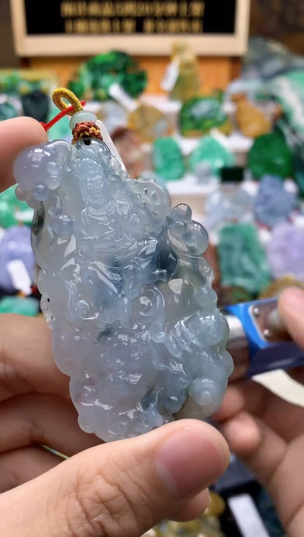 颈饰未镶嵌翡翠没****。天然A货翡翠