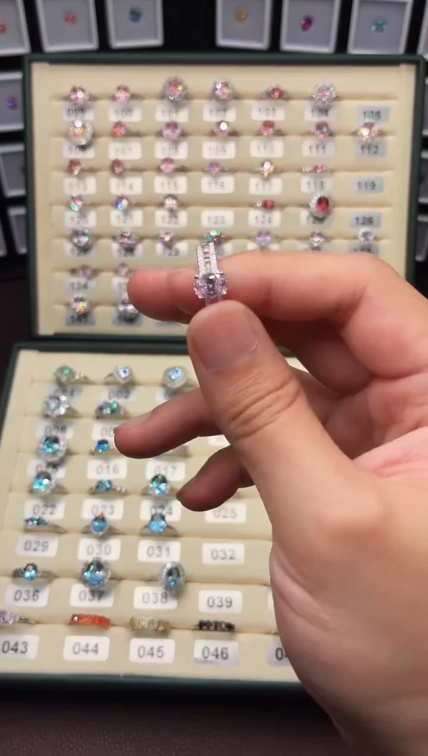 银S925镶嵌戒指绿柱石（摩根石）00001