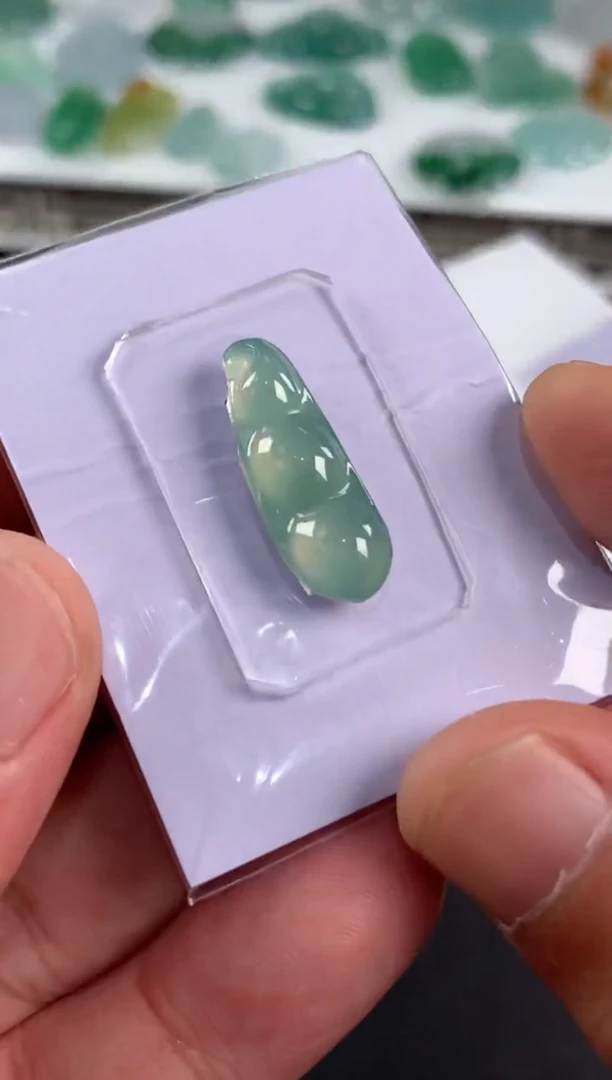 未镶嵌定制翡翠茉*翡翠
