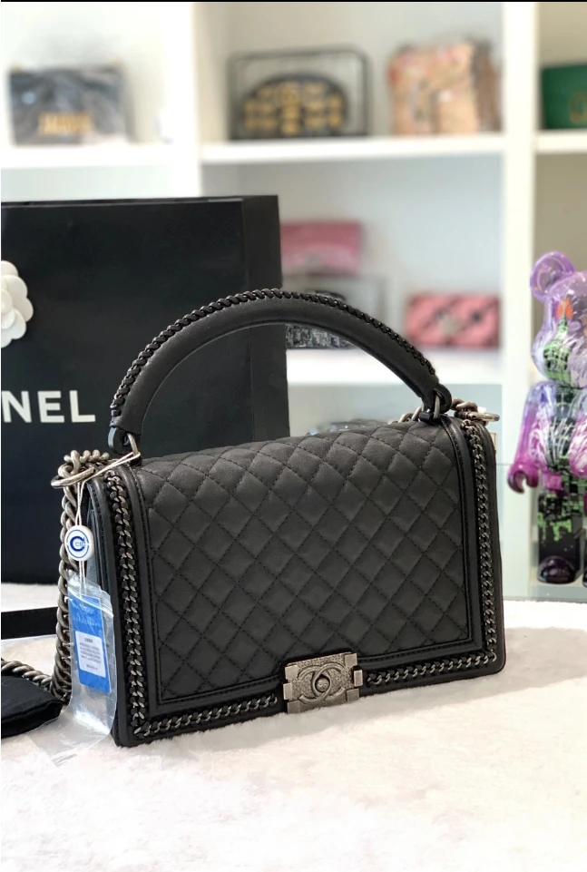 95新 Chanel/香奈儿 茉上/香奈儿黑色牛皮中号Leboy