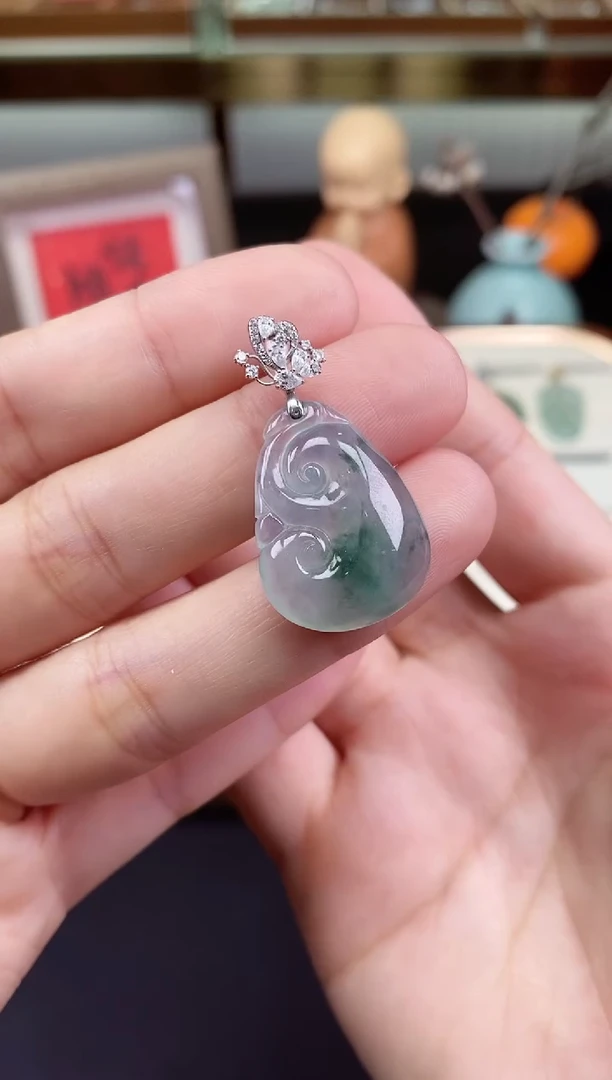 吊坠(不含链)18K金镶嵌翡翠如意18K金扣镶嵌@@CMT0336