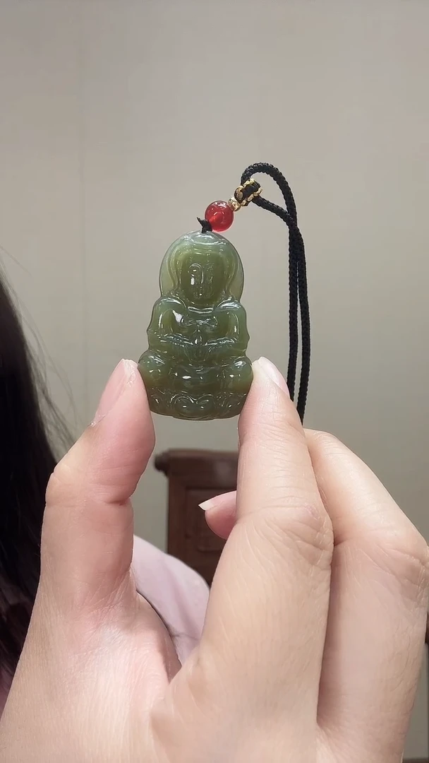 颈饰未镶嵌和田玉青黄口观音吊坠40*25mm
