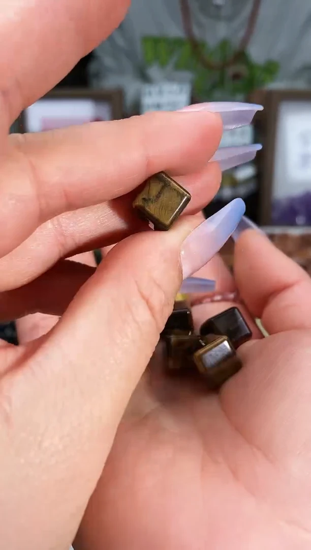 【闪购商品】木变石（虎睛石）颈饰未镶嵌22a多样性发其一/3.4/1个