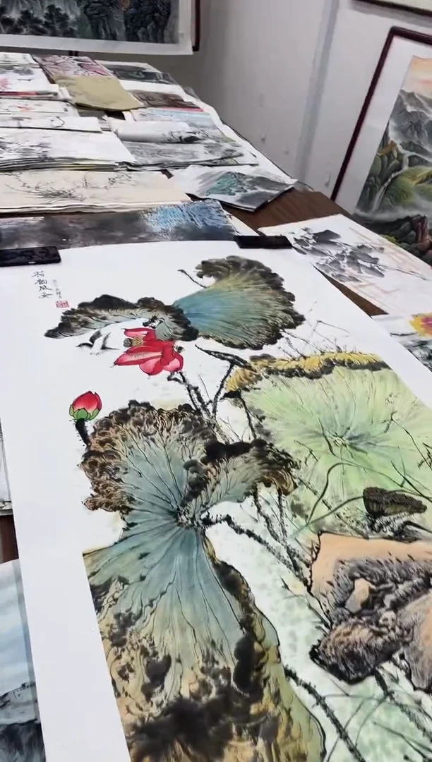 国画融易专属链接-荷韵中堂