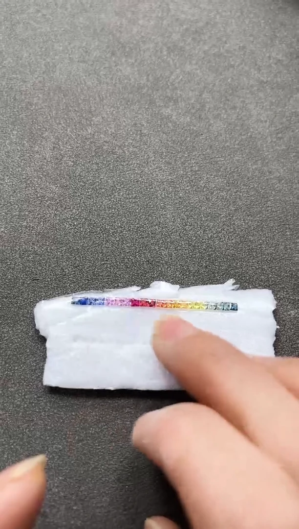 【闪购商品】蓝宝石裸石未镶嵌成品