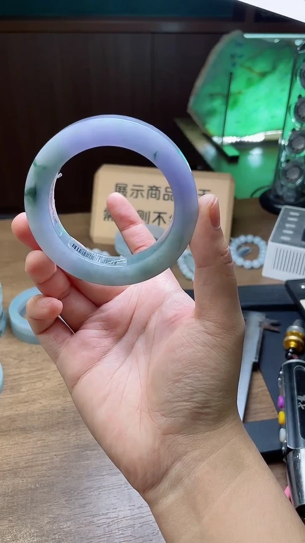 定制翡翠手镯未镶嵌米*定制
